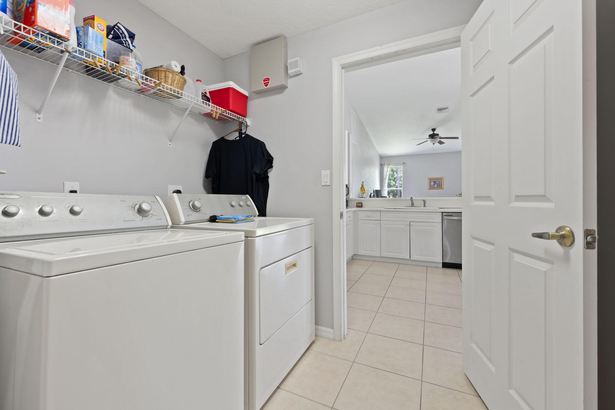 SAWGRASS LAKES PHASE 2 - Residential