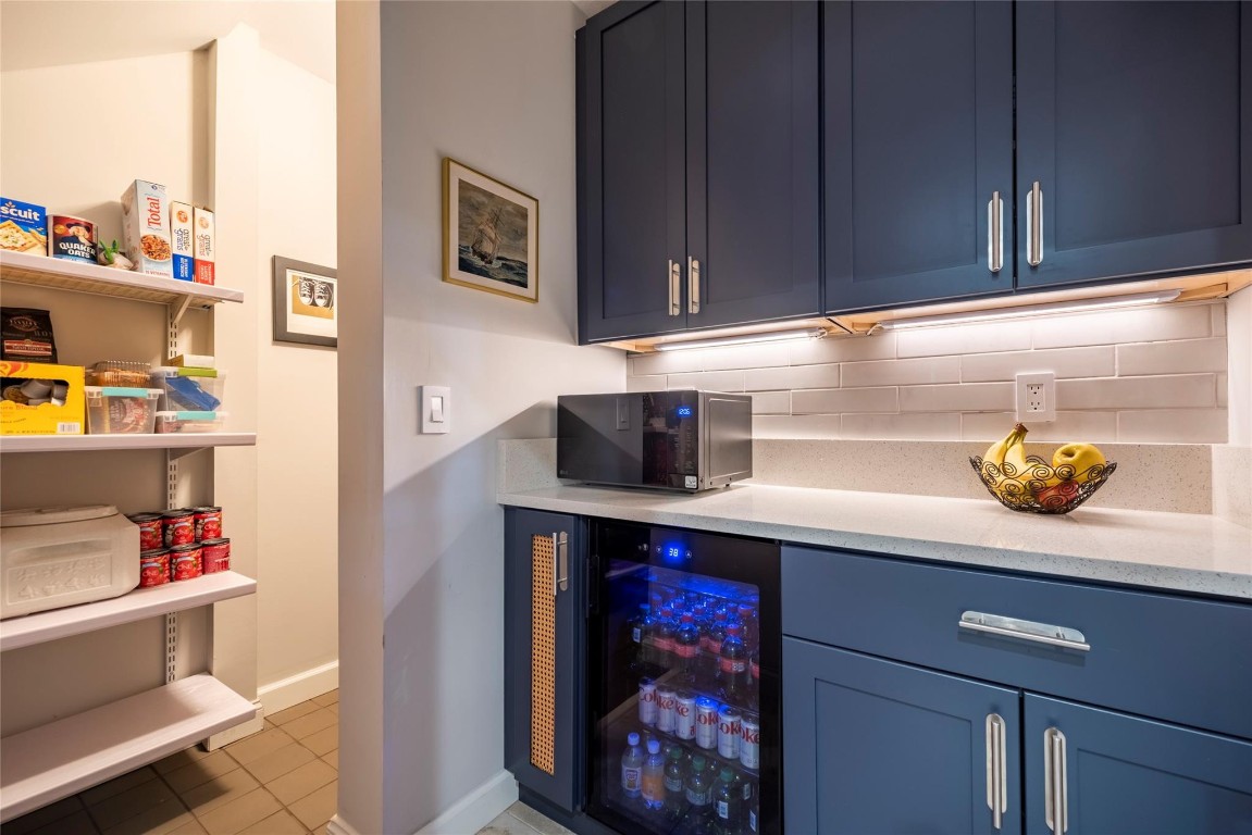 Whispering Oaks 183-173 B - Residential