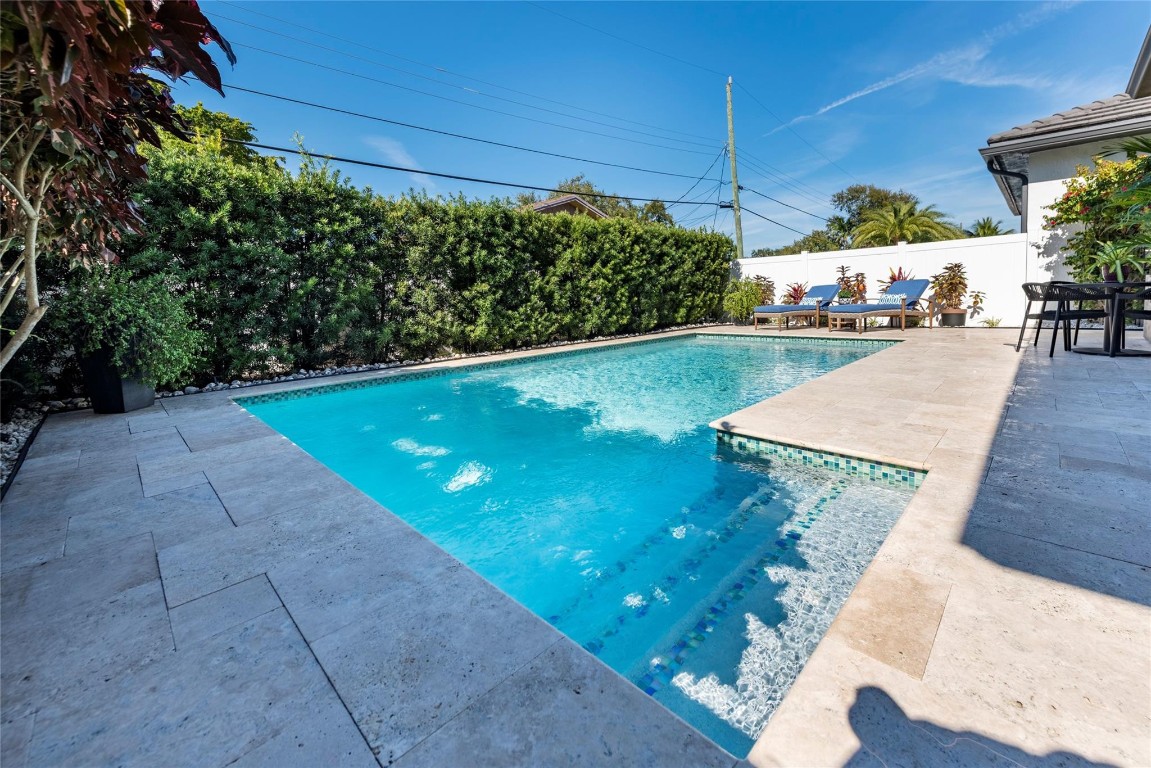 Whispering Oaks 183-173 B - Residential