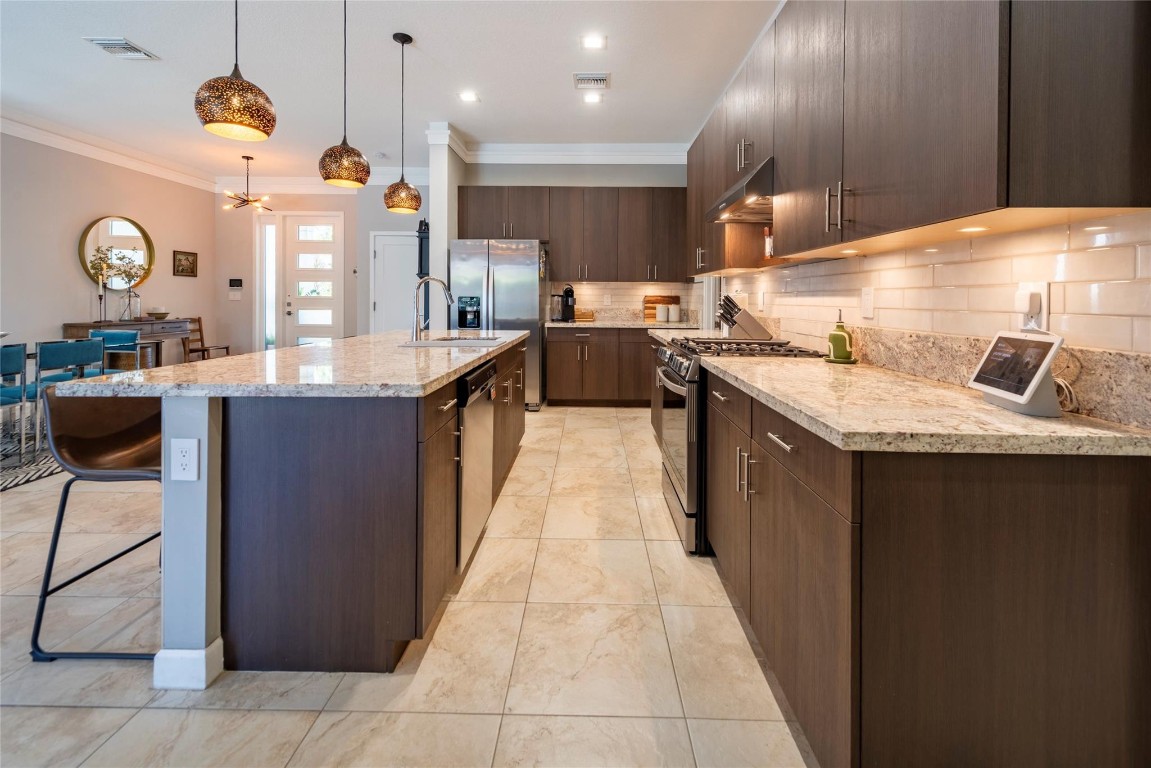 Whispering Oaks 183-173 B - Residential