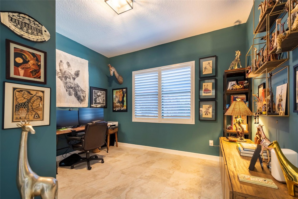 Whispering Oaks 183-173 B - Residential