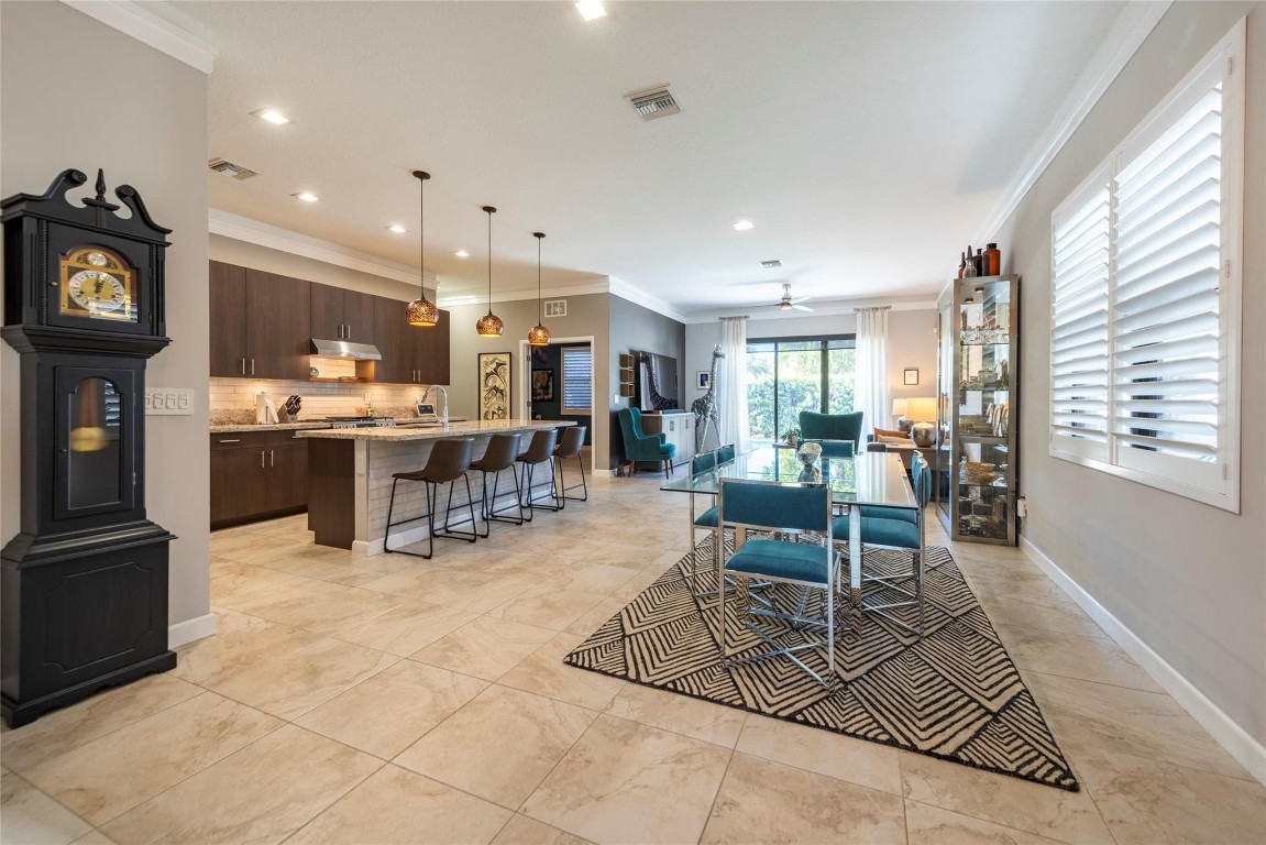 Whispering Oaks 183-173 B - Residential