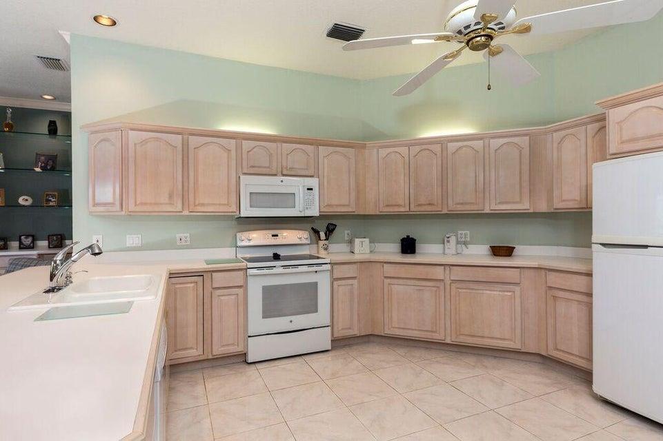 LOST LAKE @ HOBE SOUND P.U.D. - Residential