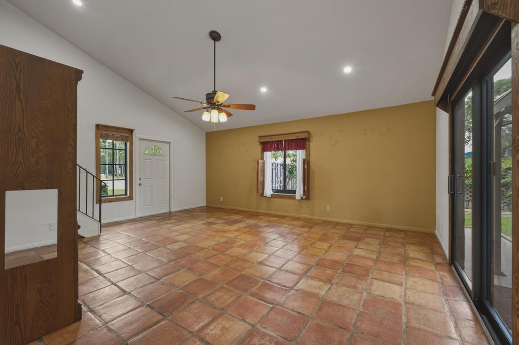 3274 NW 104TH Terrace, Sunrise FL 33351