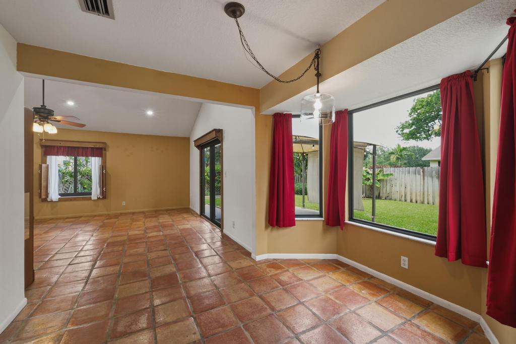 3274 NW 104TH Terrace