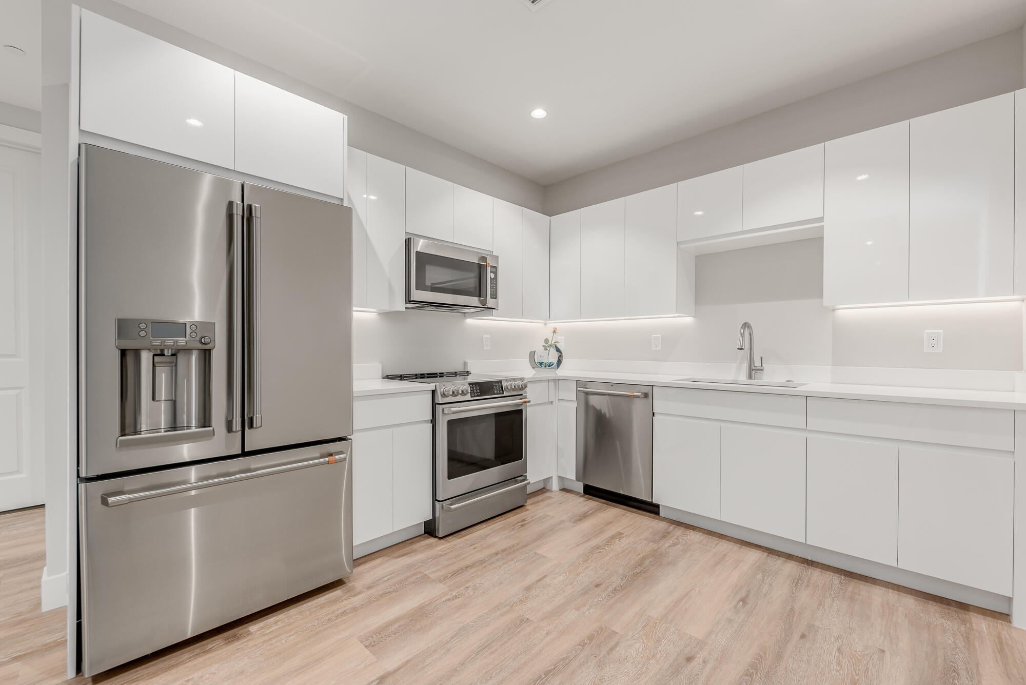 41 SW Seminole Street 204