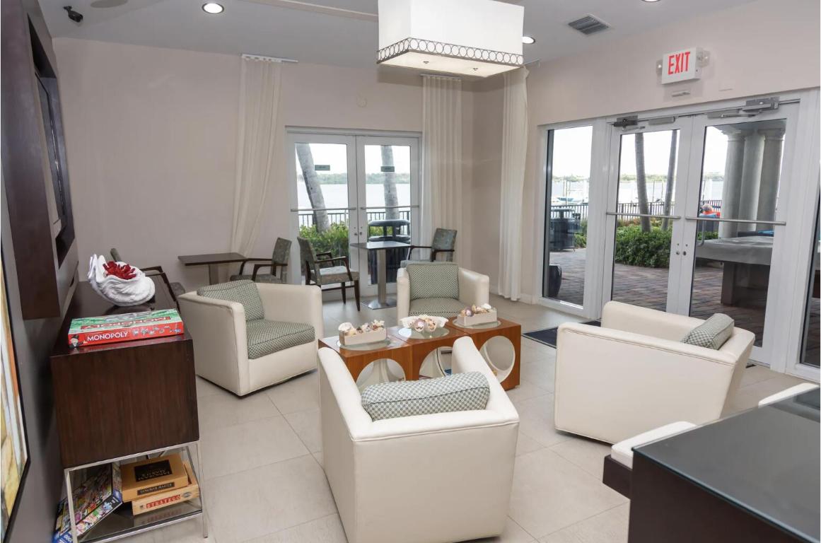 PENINSULA ON THE INTRACOASTAL CONDO - Residential