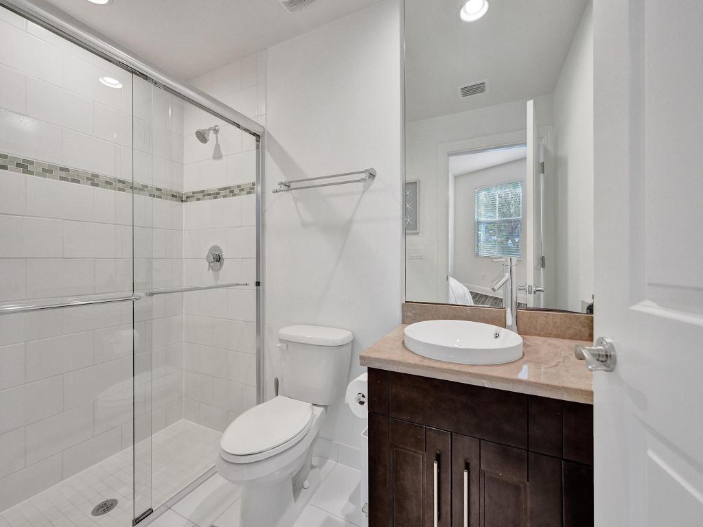 PENINSULA ON THE INTRACOASTAL CONDO - Residential