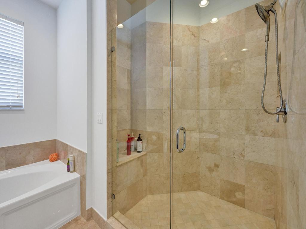 PENINSULA ON THE INTRACOASTAL CONDO - Residential