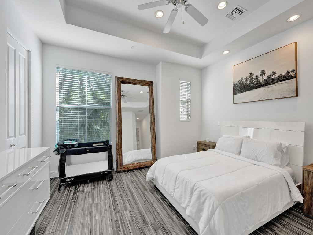PENINSULA ON THE INTRACOASTAL CONDO - Residential