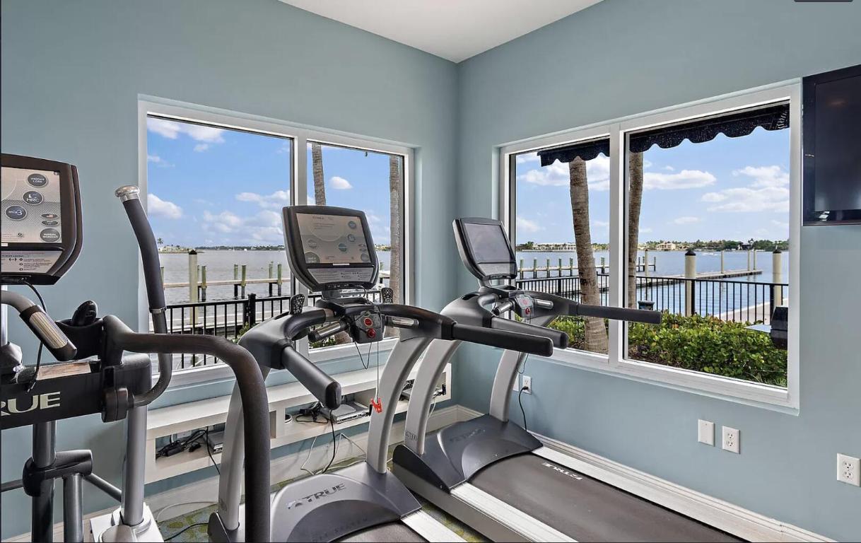 PENINSULA ON THE INTRACOASTAL CONDO - Residential