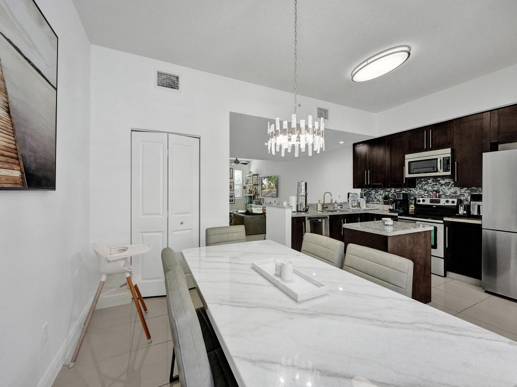 PENINSULA ON THE INTRACOASTAL CONDO - Residential