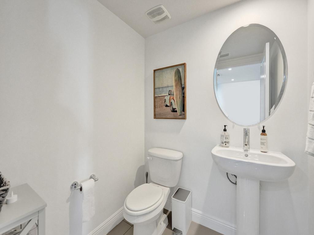PENINSULA ON THE INTRACOASTAL CONDO - Residential