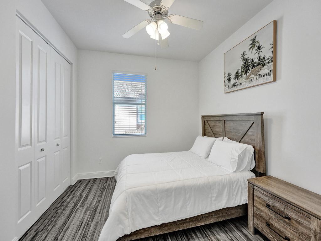PENINSULA ON THE INTRACOASTAL CONDO - Residential