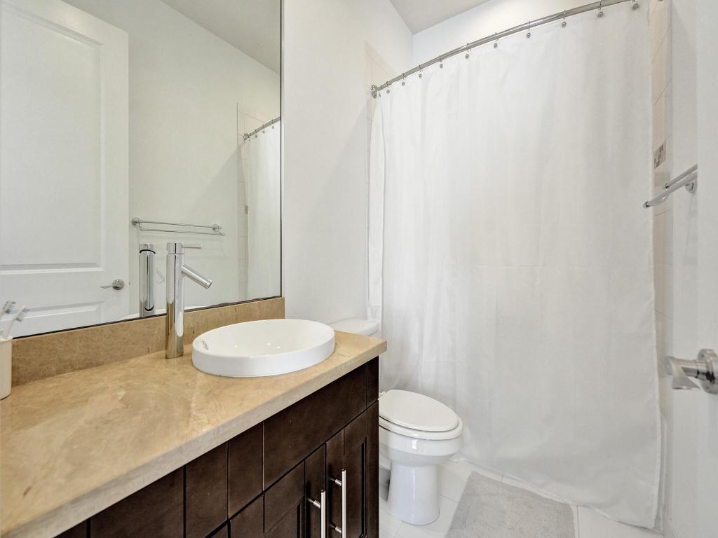 PENINSULA ON THE INTRACOASTAL CONDO - Residential