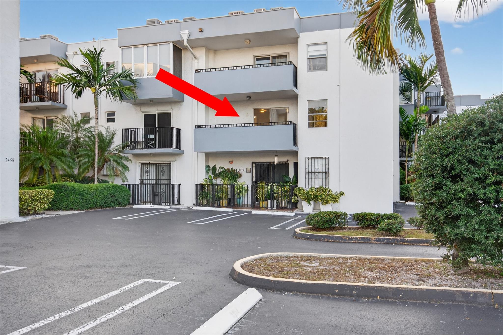 GROVE GARDENS CONDO - Residential Lease