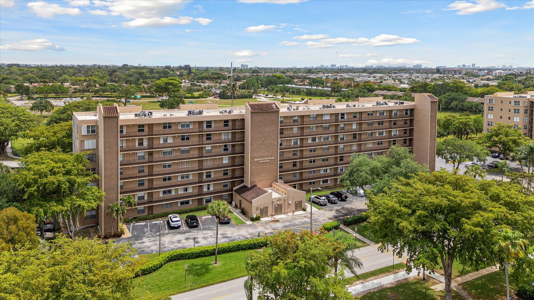 WATERS EDGE TOWERS CONDO - Residential