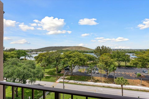 Tiny photo for 4570 NW 18th Avenue #704, Deerfield Beach, FL 33064 (MLS # B26013636)