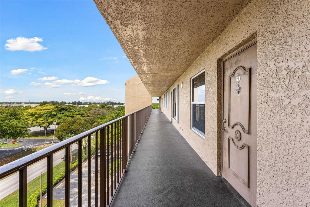 Photo of 4570 NW 18th Avenue #704, Deerfield Beach, FL 33064 (MLS # B26013636)