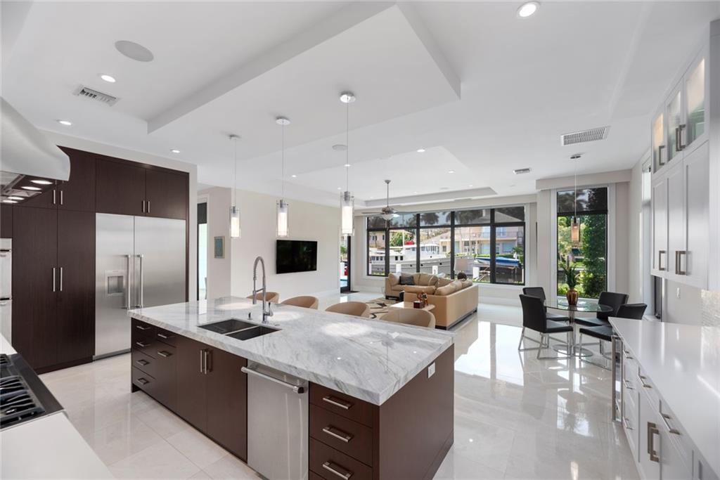 Barcelona Isle 27-10 B - Residential