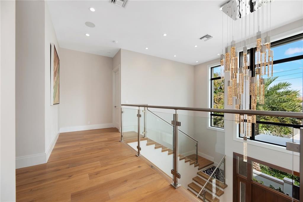 Barcelona Isle 27-10 B - Residential