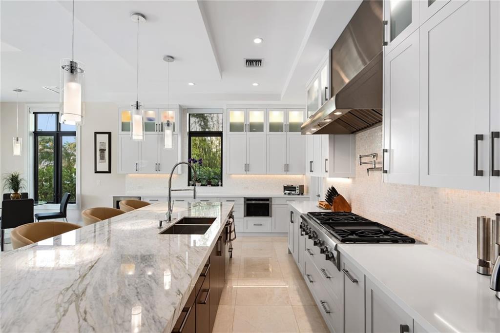 Barcelona Isle 27-10 B - Residential