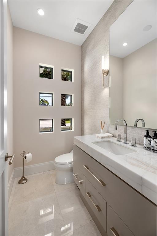 Barcelona Isle 27-10 B - Residential