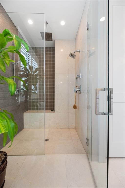 Barcelona Isle 27-10 B - Residential