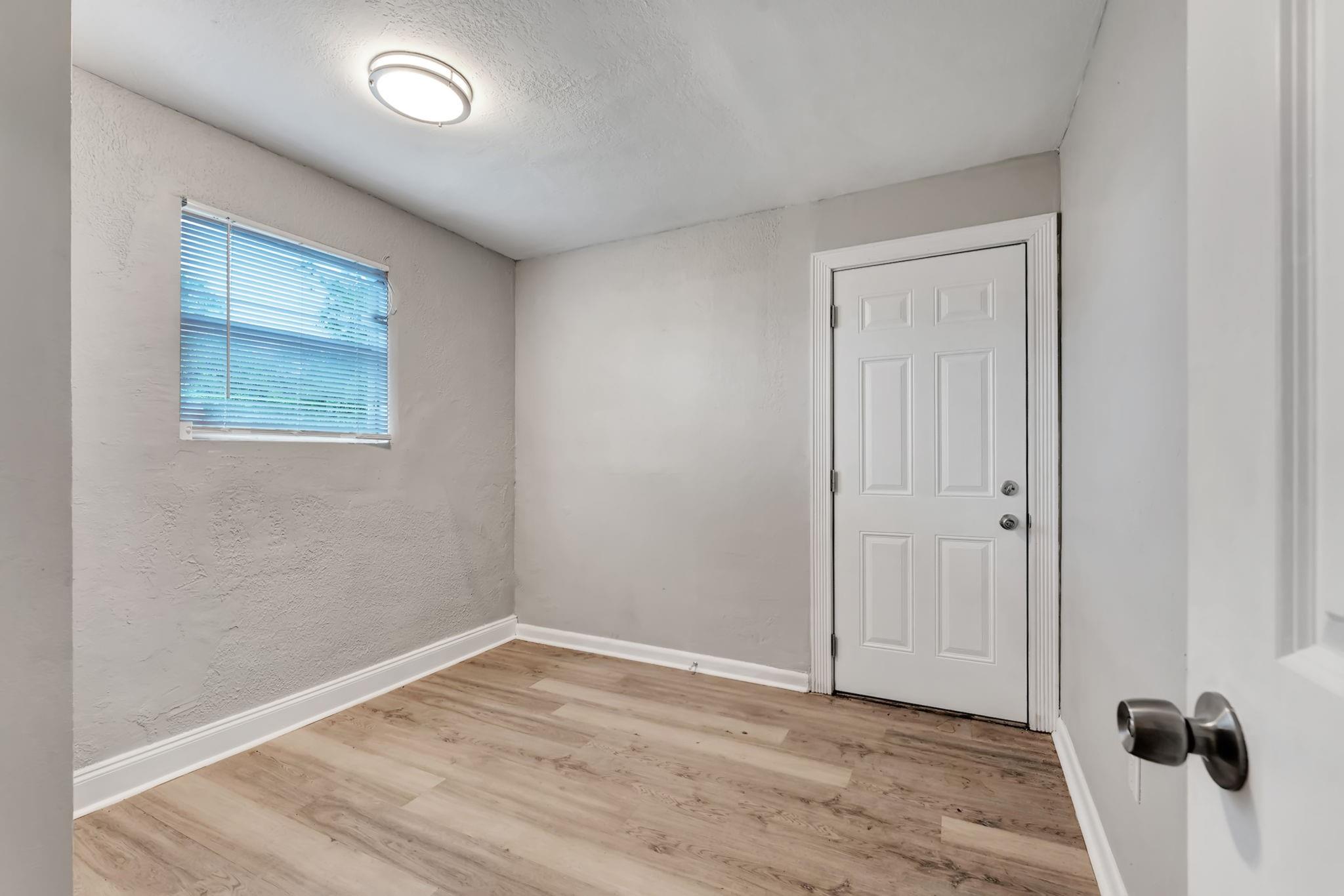 Inlet Grove - Residential Lease