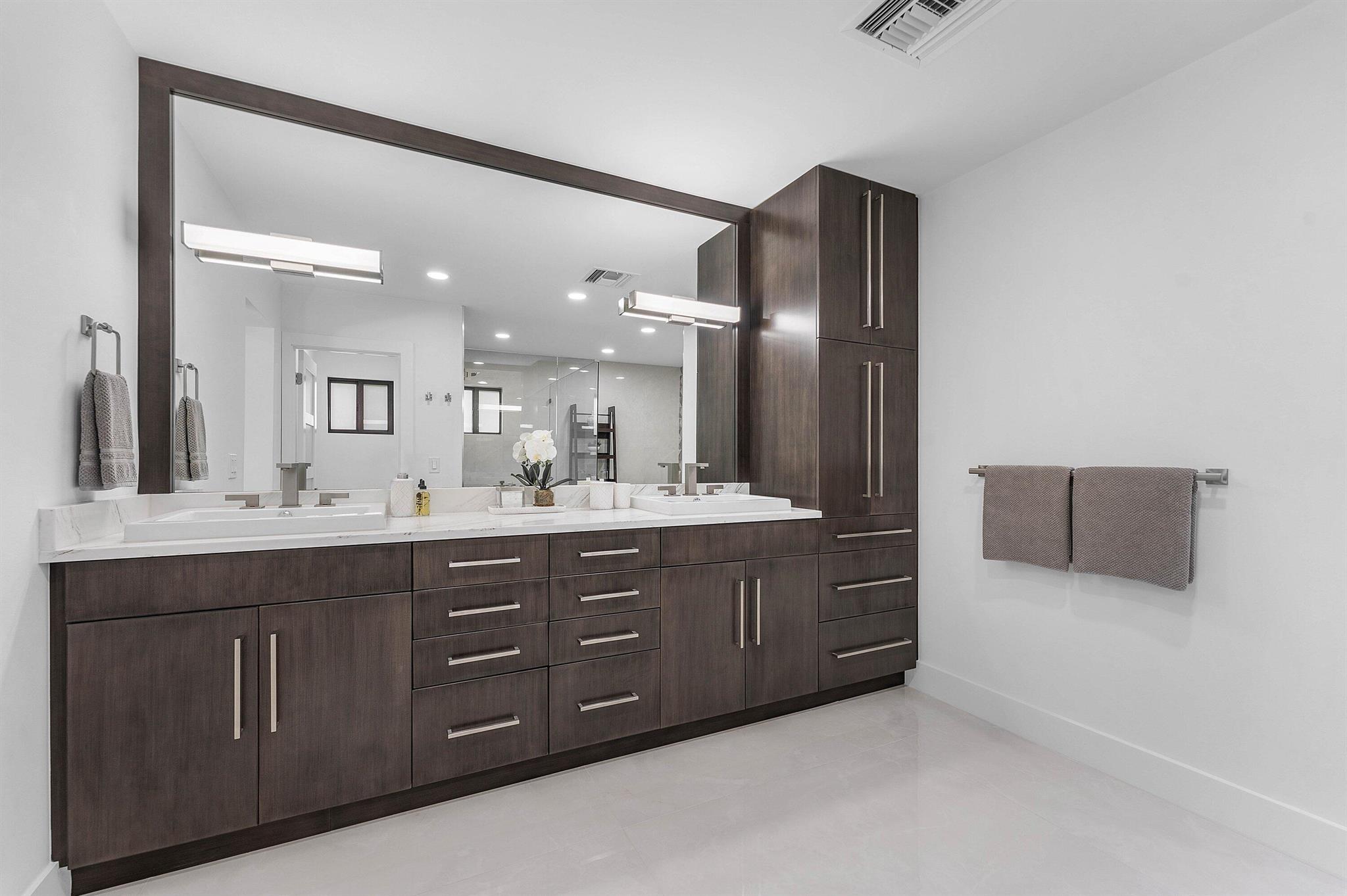 DELRAY LAKES EST - Residential