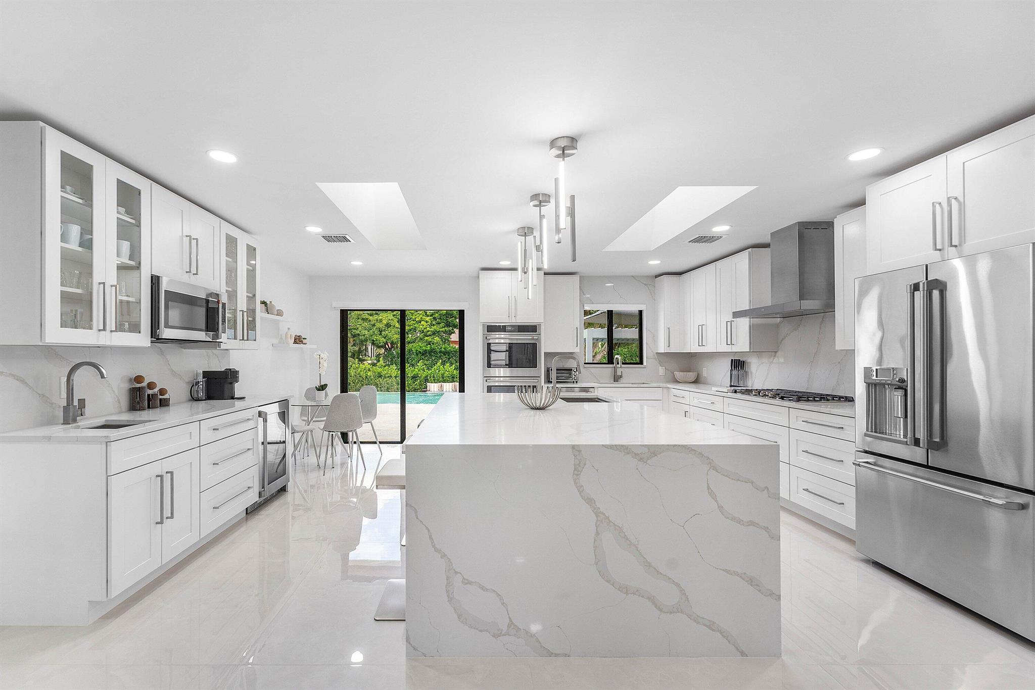 DELRAY LAKES EST - Residential