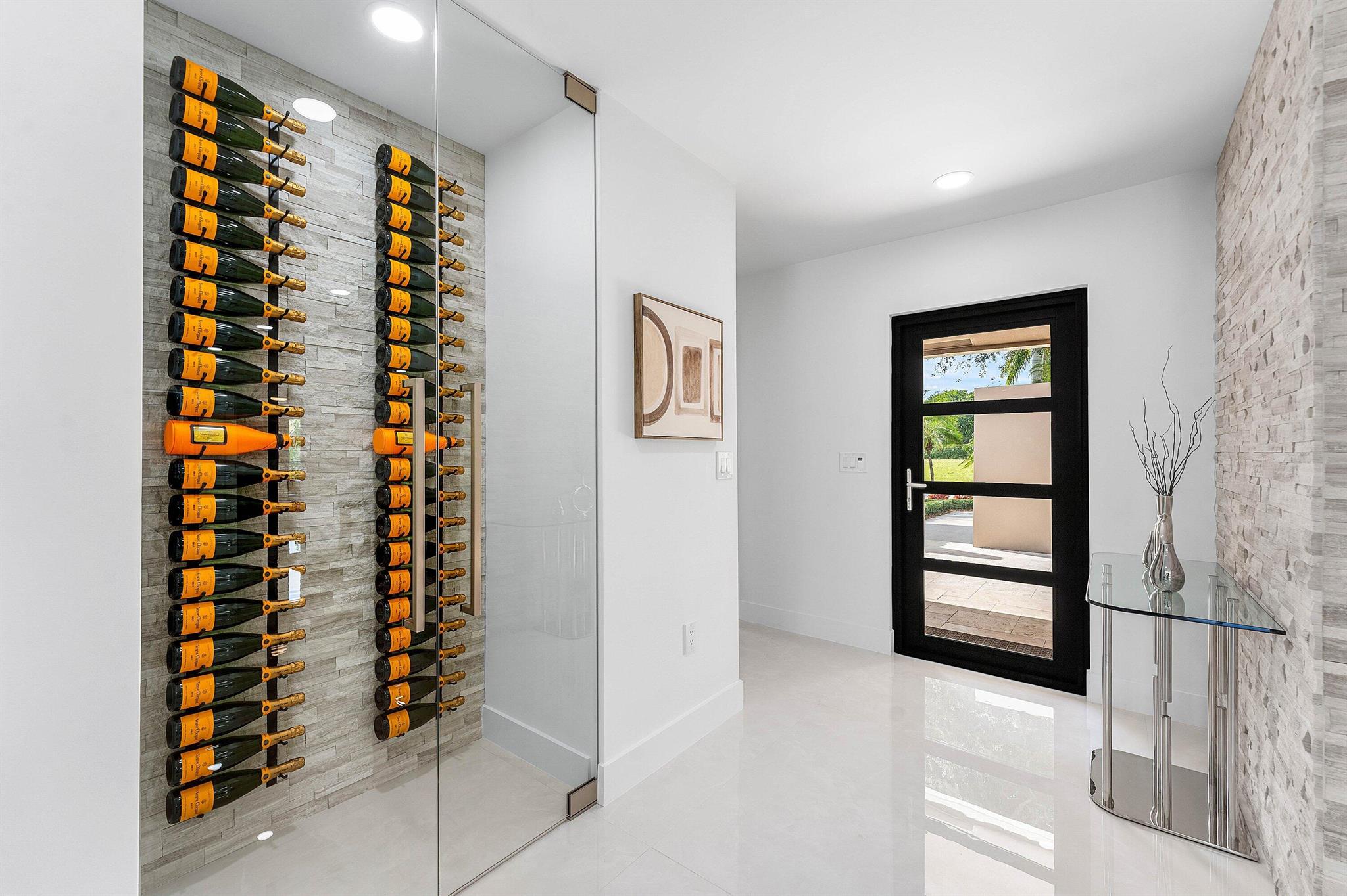 DELRAY LAKES EST - Residential