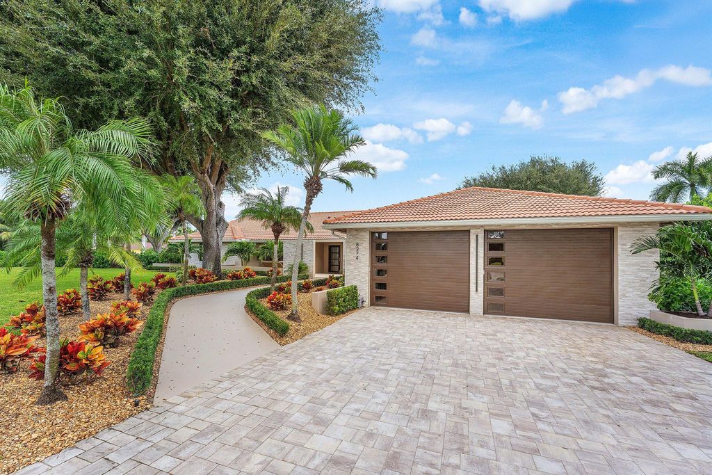 Photo of 8274 Sawpine Road, Delray Beach, FL 33446 (MLS # R11143625)