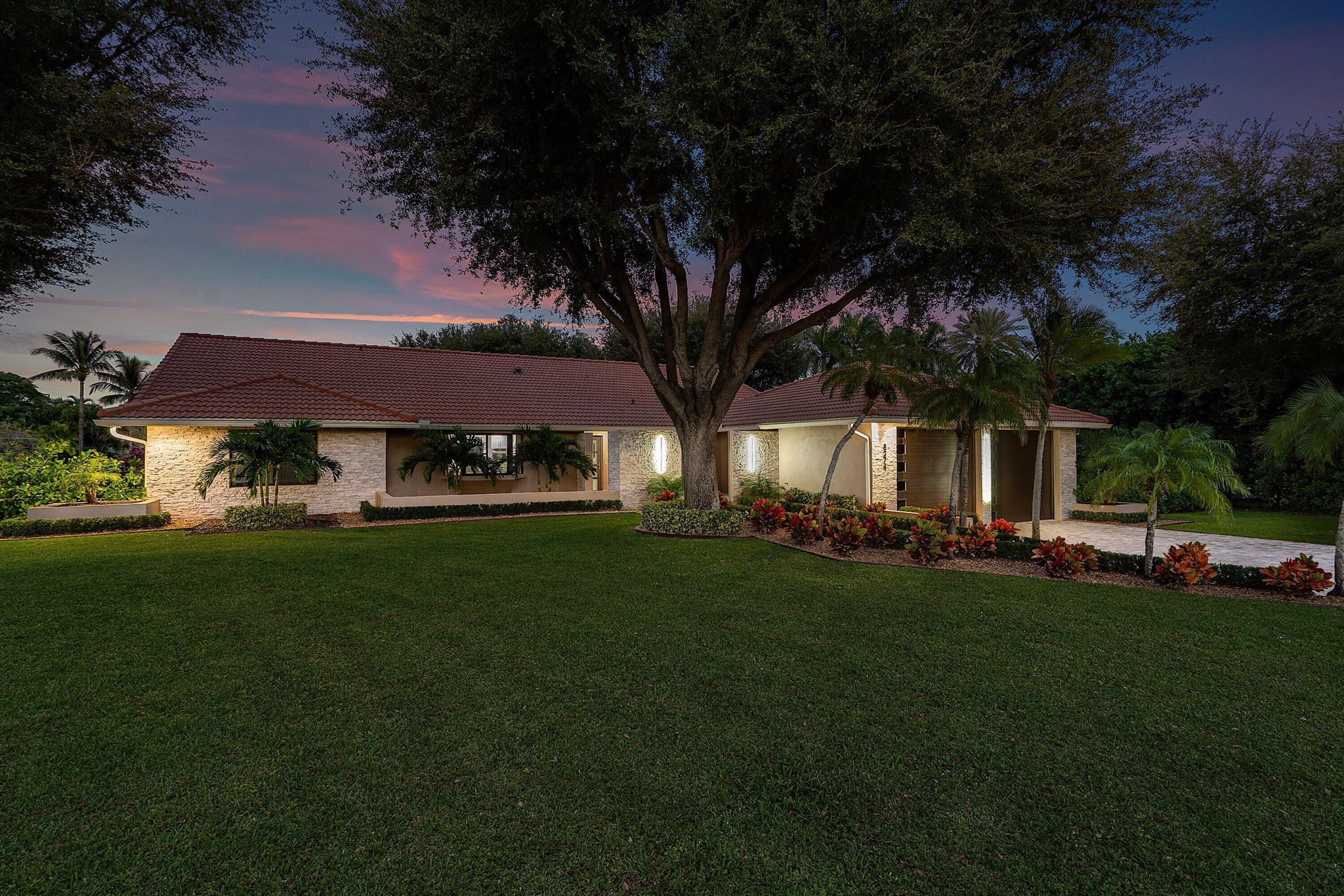 DELRAY LAKES EST - Residential