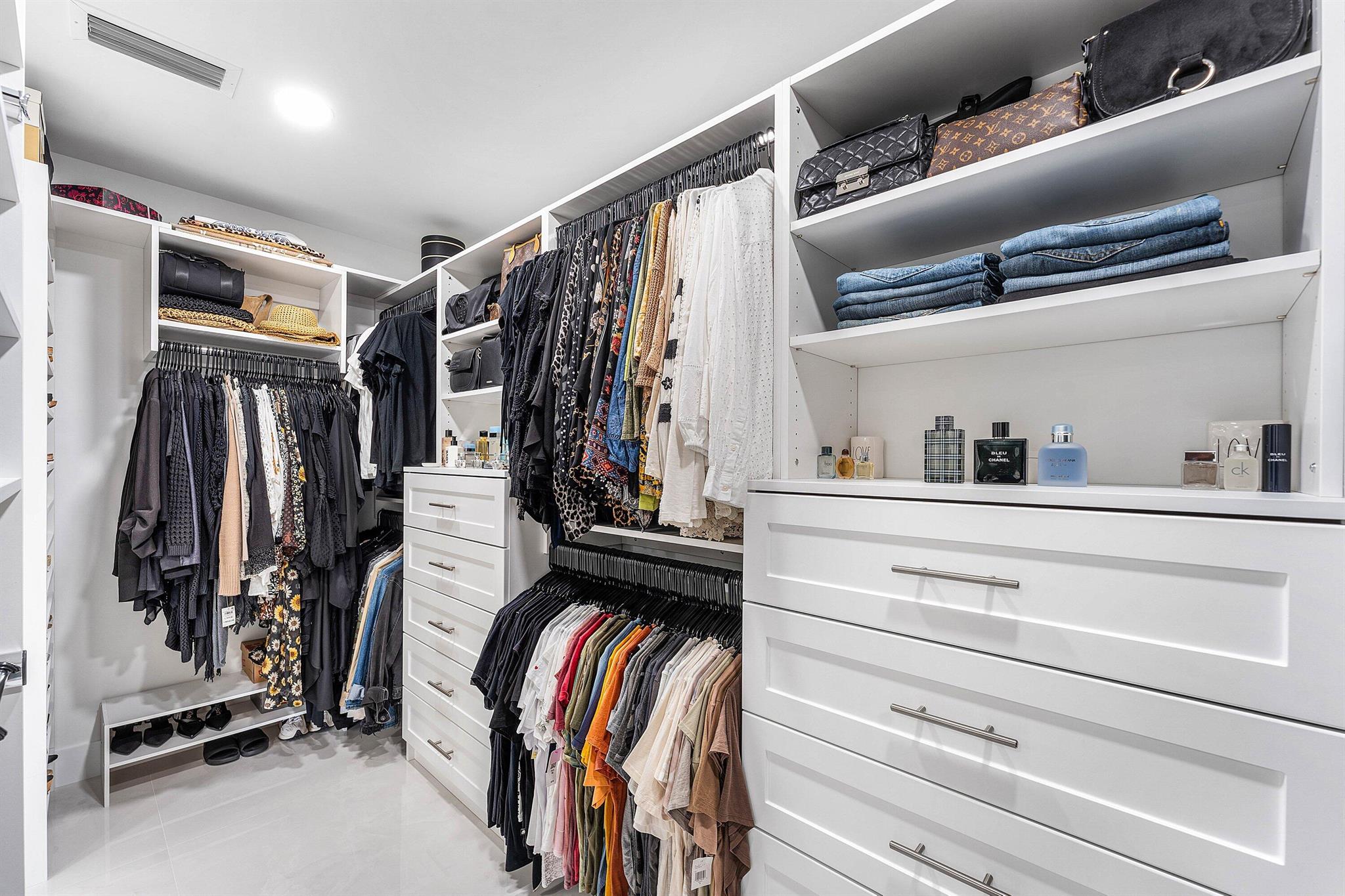 DELRAY LAKES EST - Residential