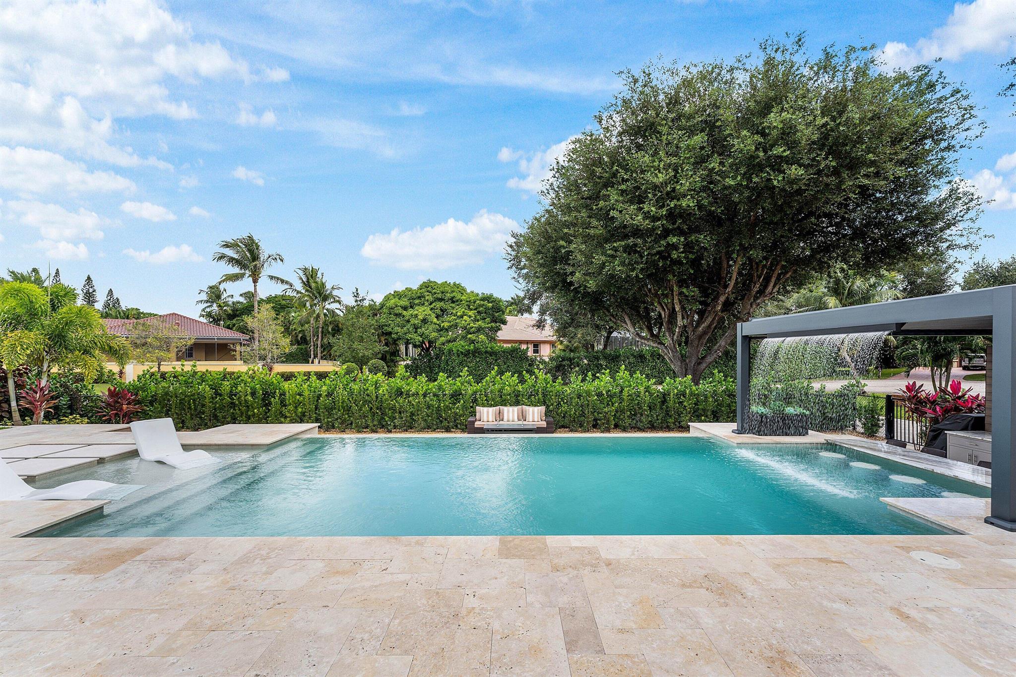 DELRAY LAKES EST - Residential