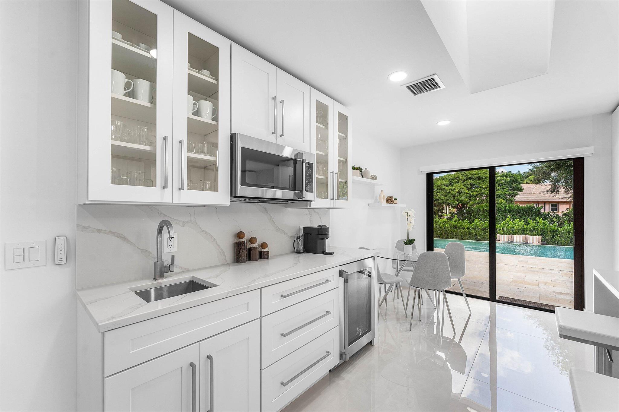 DELRAY LAKES EST - Residential