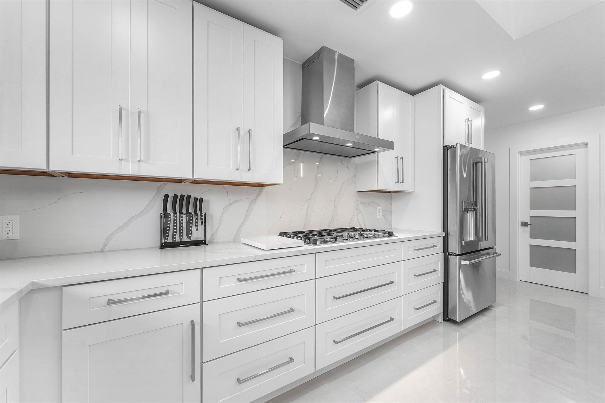 DELRAY LAKES EST - Residential