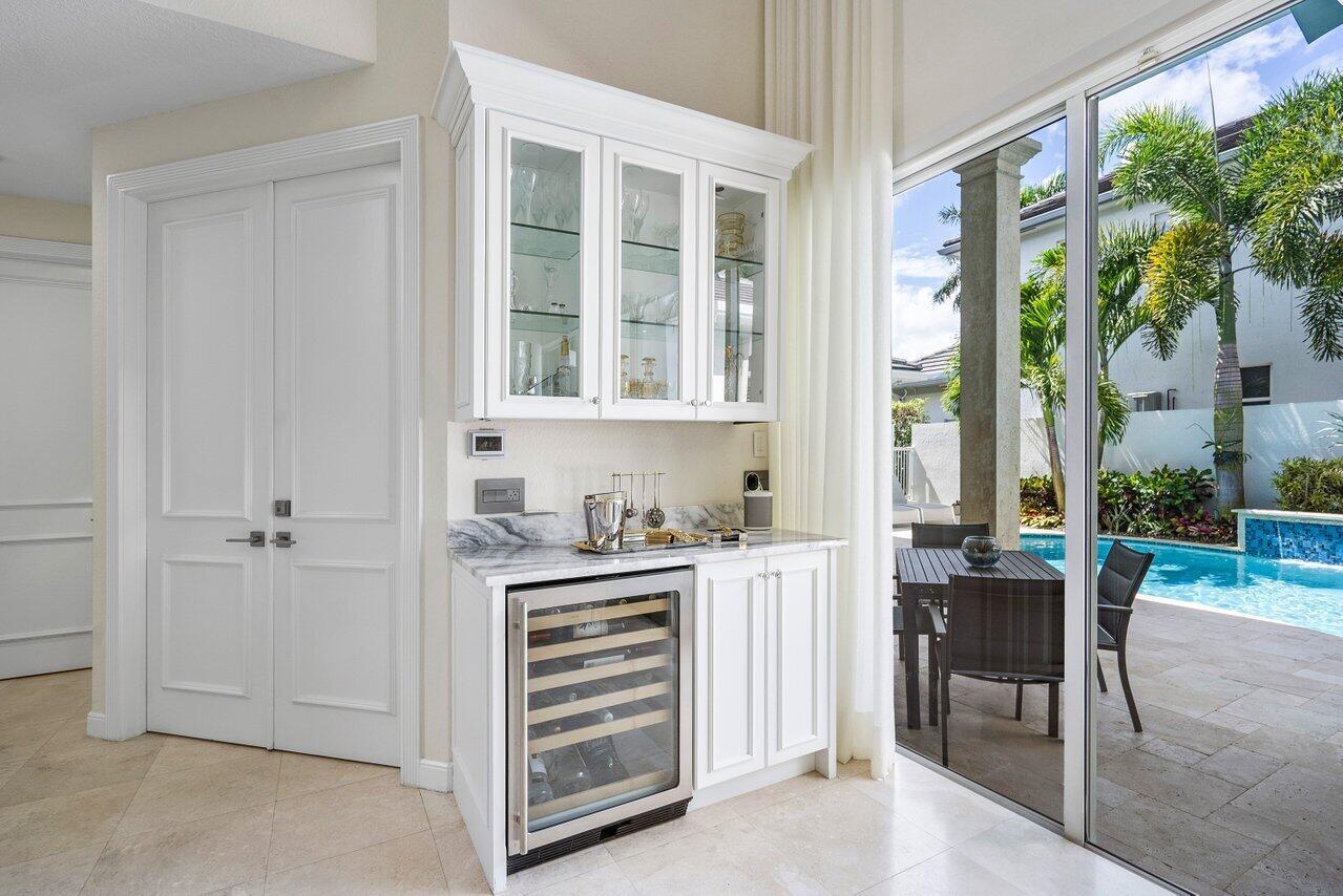 Avalon Pointe - Residential