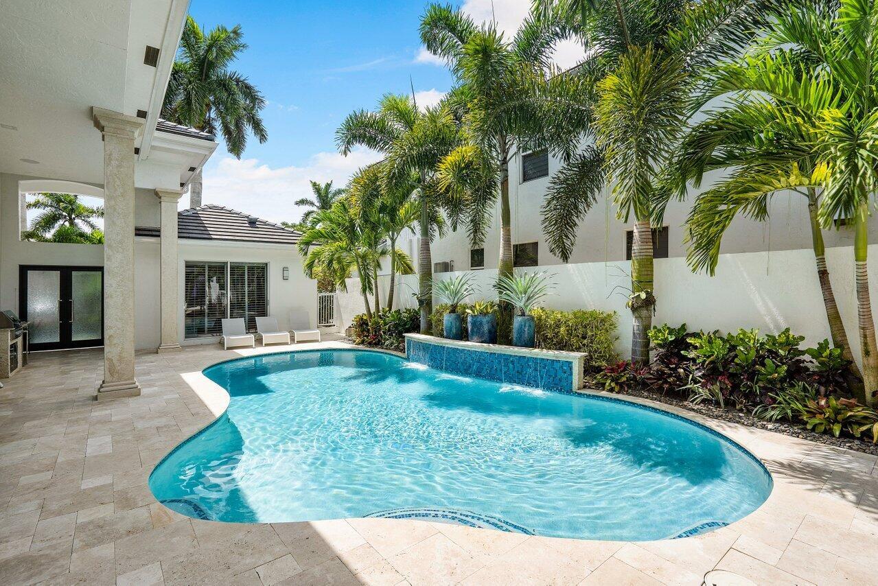 Avalon Pointe - Residential