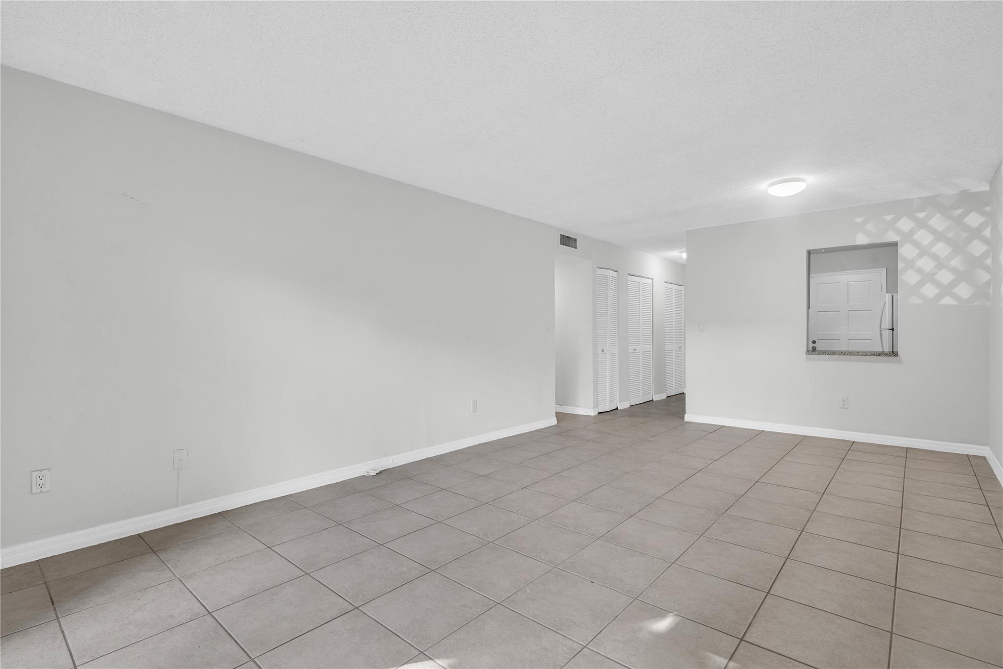 COURTYARDS AT KENDALL - Residential