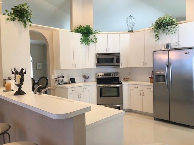 Royal Land Amd 132-20 B - Residential