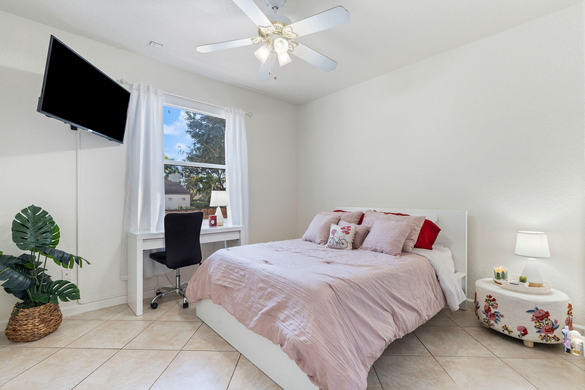 SOUTHWEST RANCHES - Residential