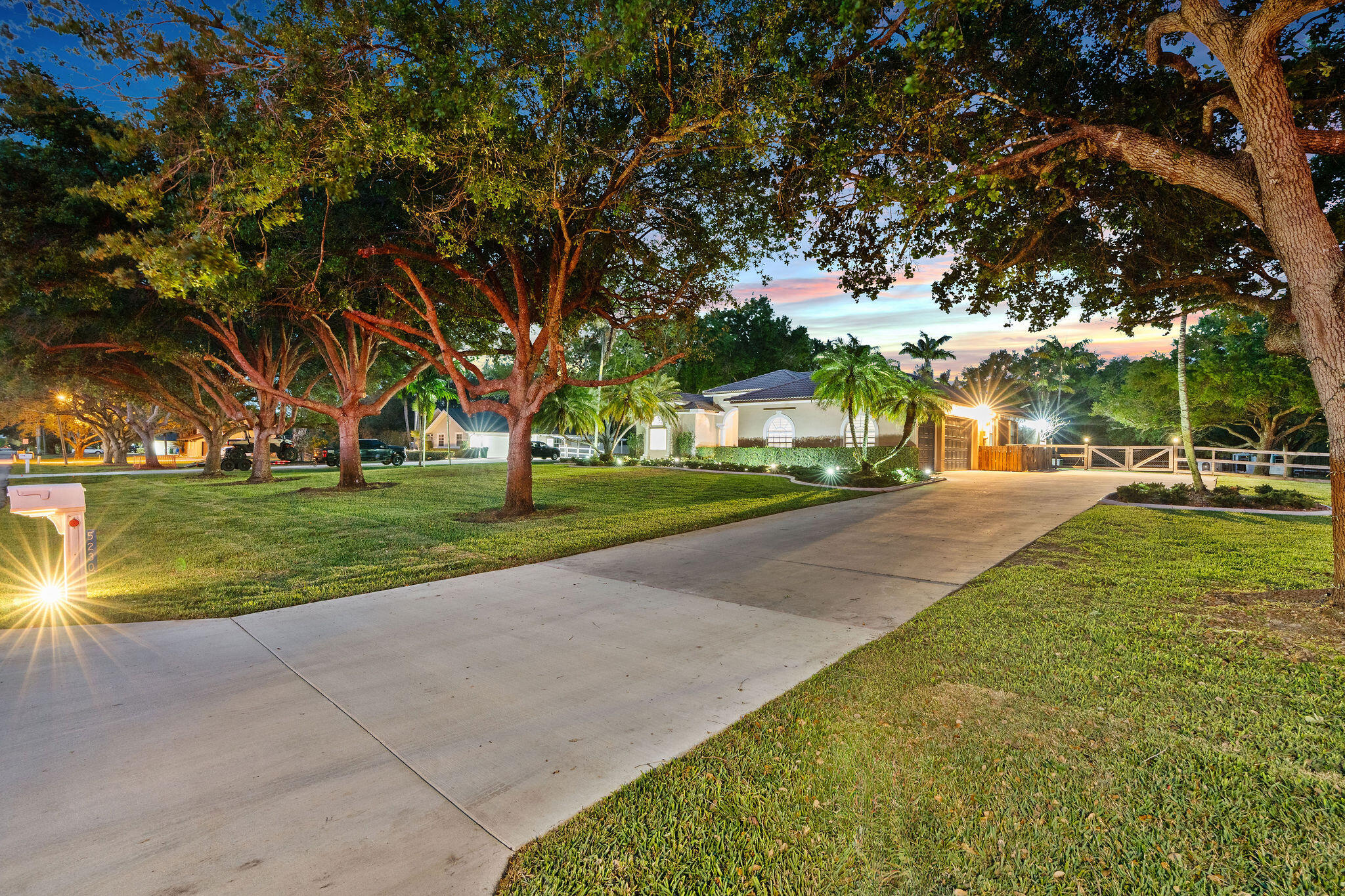 SOUTHWEST RANCHES - Residential