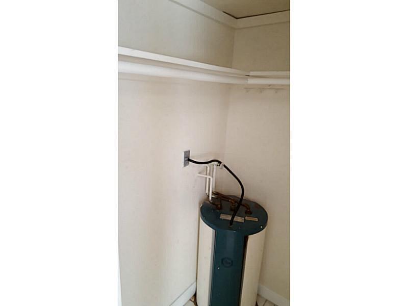 OCEAN RIDGE - Residential Lease