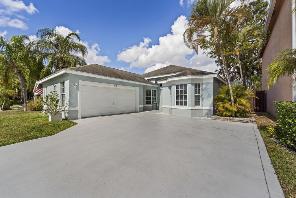 Photo of 103 Saratoga Boulevard E, Royal Palm Beach, FL 33411 (MLS # R11160618)
