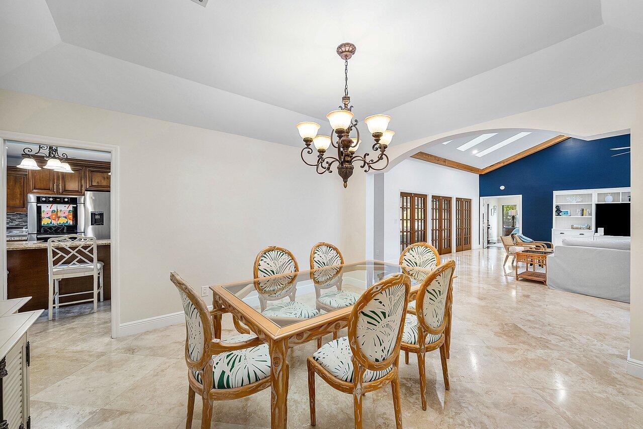 3050 St James Drive