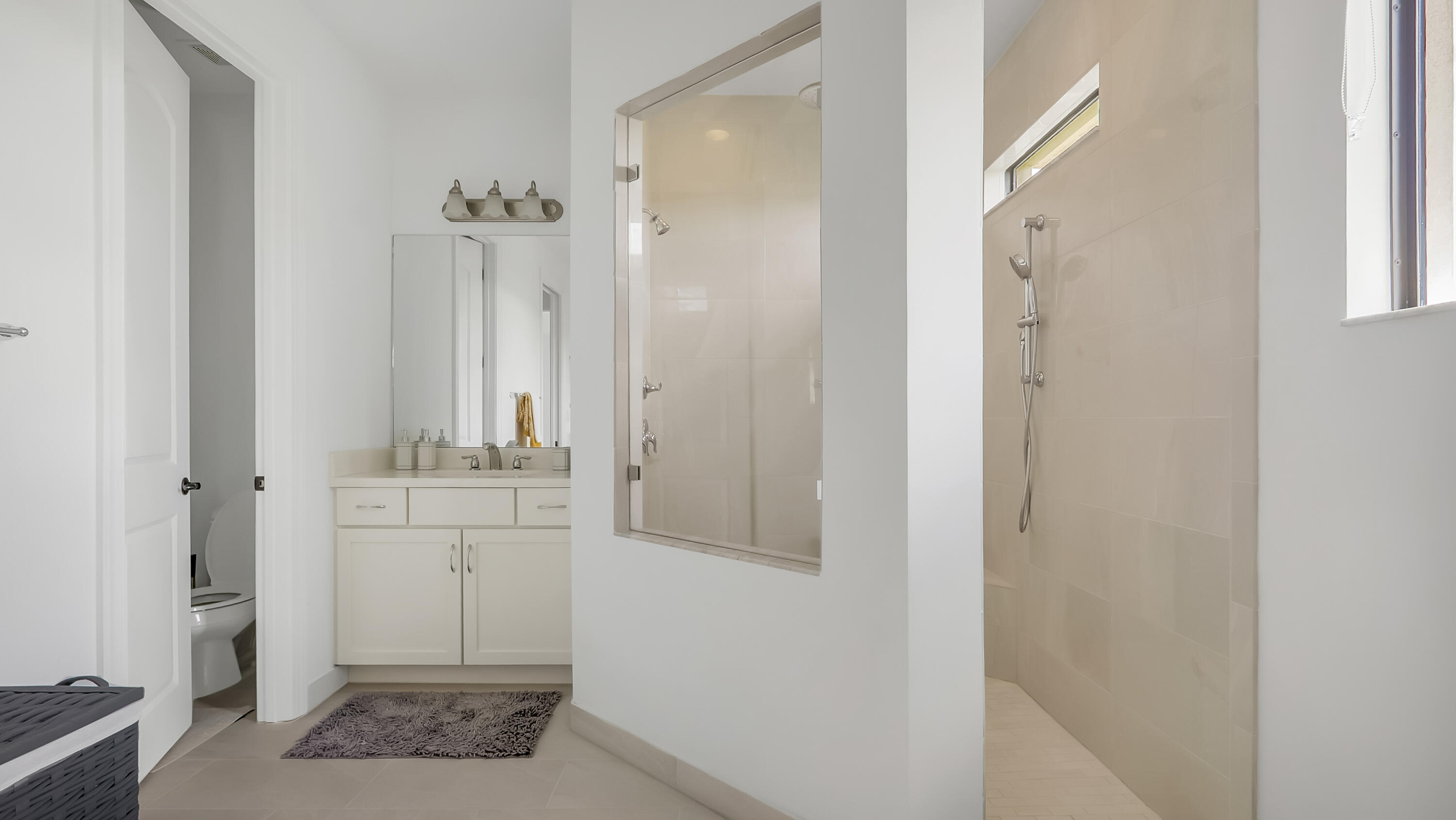 CORAL LAGO - Residential