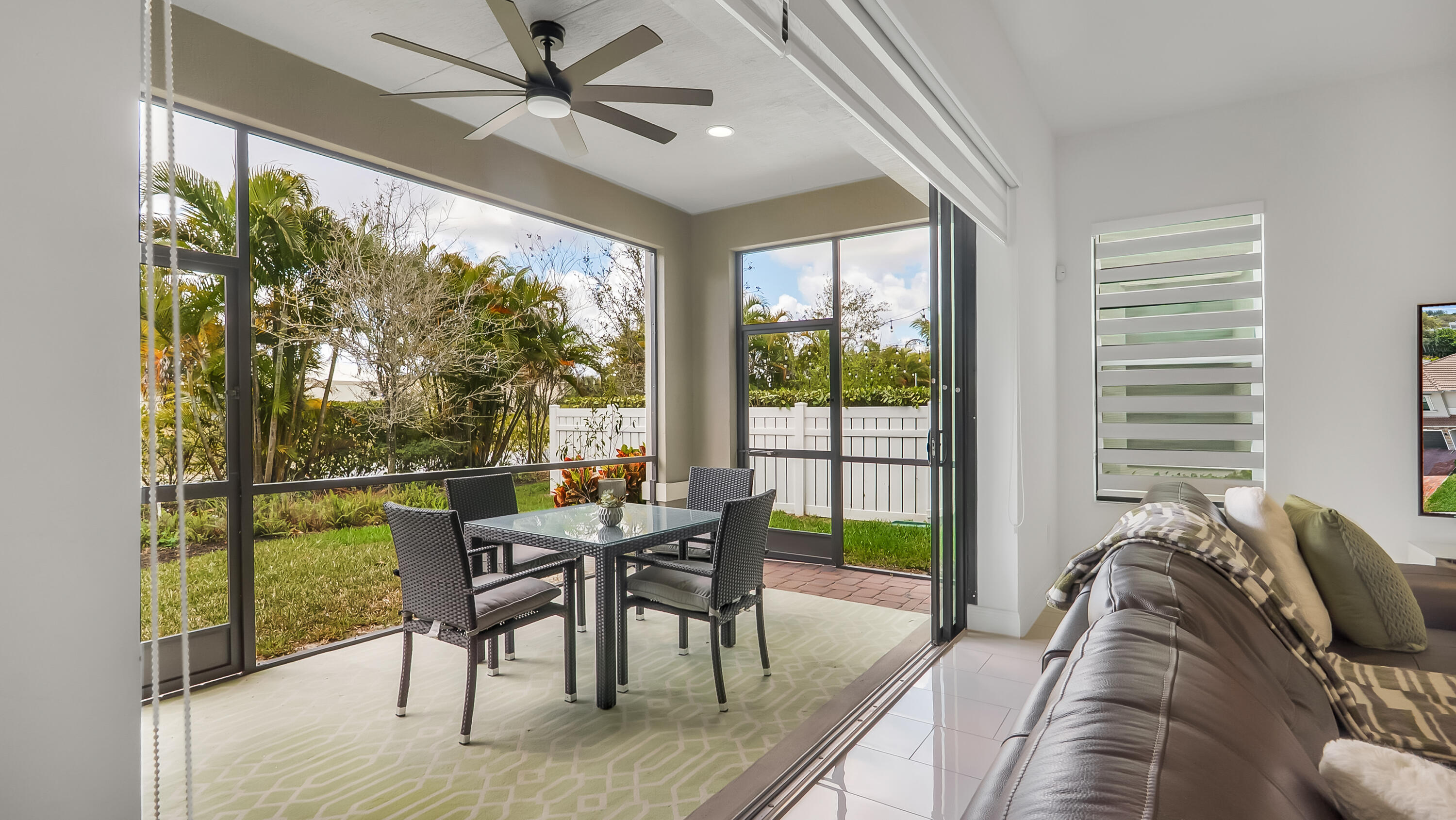 CORAL LAGO - Residential