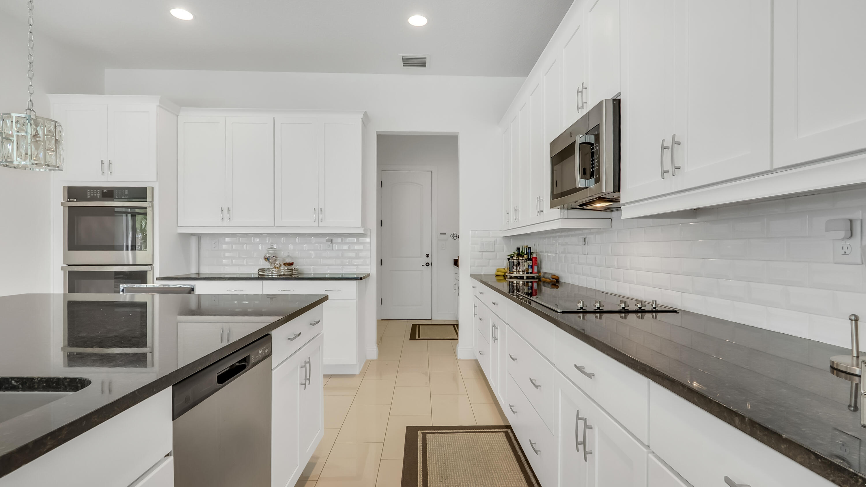 CORAL LAGO - Residential